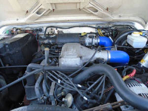 ChrisWells/Enginecompartment3.jpg